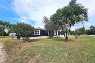 202 W 6th St, Thornton, TX 76687 - Photo 19