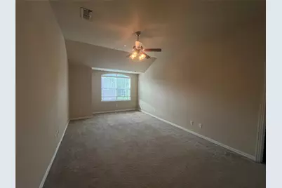250 Barrington Lane, Lewisville, TX 75067 - Photo 7