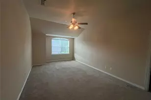 250 Barrington Ln, Lewisville, TX 75067 - Photo 7