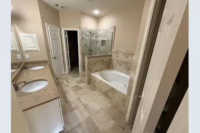10012 Castlewood Drive, Plano, TX 75025 - Photo 5
