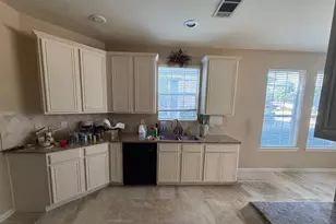 10012 Castlewood Dr, Plano, TX 75025 - Photo 3