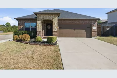 7101 Creighton Court, Fort Worth, TX 76120 - Photo 1