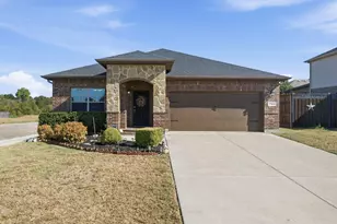 7101 Creighton Ct, Fort Worth, TX 76120 - Photo 1