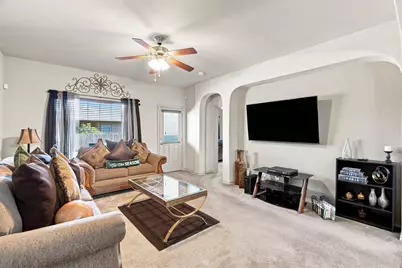 7101 Creighton Court, Fort Worth, TX 76120 - Photo 11