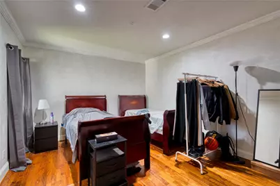 813 Iowa Street, Irving, TX 75060 - Photo 27