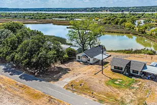 2308 Long Creek Ct, Granbury, TX 76049 - Photo 29