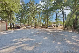 725 Greenwood Cut Off Rd, Weatherford, TX 76088 - Photo 29