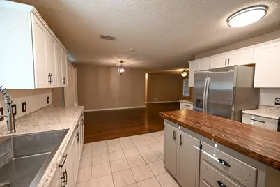 103 Boca Vista Court, Chico, TX 76431 - Photo 9