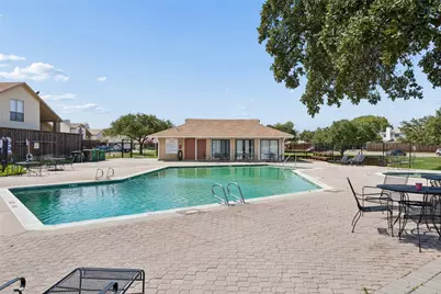 2108 Via Madonna, Carrollton, TX 75006 - Photo 33
