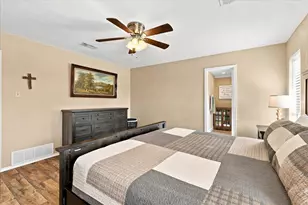8712 Lake Country Dr, Fort Worth, TX 76179 - Photo 17