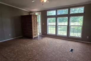 160 Jermyn Rd, No City, TX 76459 - Photo 9