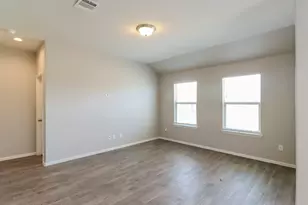 4624 Corktree Ln, Fort Worth, TX 76036 - Photo 3