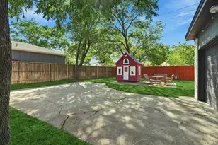 13640 Purple Sage Rd, Dallas, TX 75240 - Photo 31