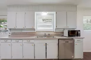 6805 Valhalla Rd, Fort Worth, TX 76116 - Photo 29