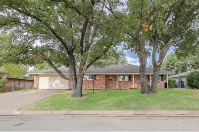 6805 Valhalla Road, Fort Worth, TX 76116 - Photo 1