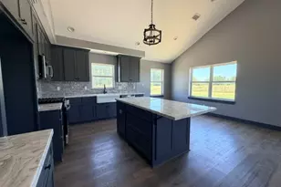 136 Hcr 2221 E, Aquilla, TX 76622 - Photo 3