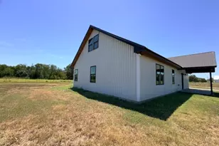 136 Hcr 2221 E, Aquilla, TX 76622 - Photo 21