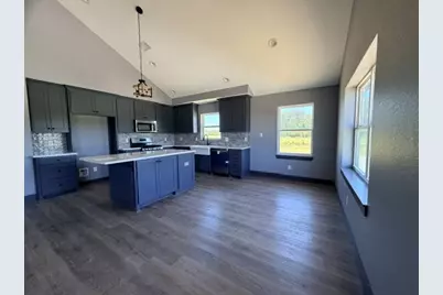 136 Hcr 2221 E, Aquilla, TX 76622 - Photo 5
