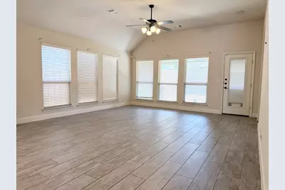 913 Foxglove Drive, Little Elm, TX 75068 - Photo 9