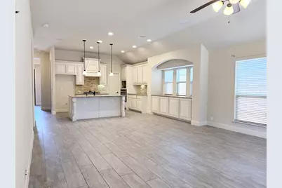 913 Foxglove Drive, Little Elm, TX 75068 - Photo 7