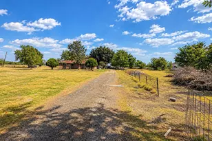 2429 Neck Rd, Palmer, TX 75152 - Photo 5