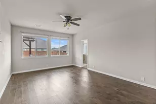 801 Oriel Cir, Fort Worth, TX 76036 - Photo 9