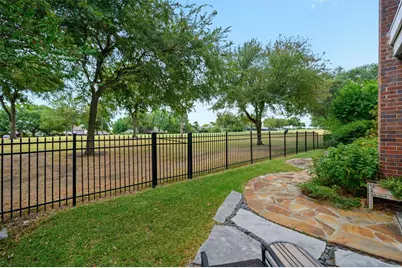 2005 Hillcrest Court, McKinney, TX 75072 - Photo 35