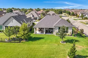 9716 Siltstone Dr, Denton, TX 76207 - Photo 35