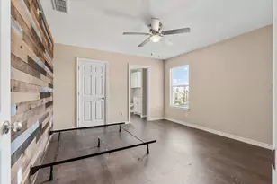 1406 Courtney Pl, Cleburne, TX 76033 - Photo 17