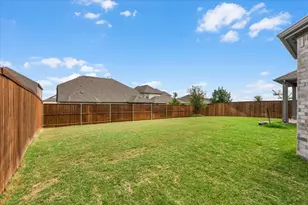 305 Laurel Dr, Justin, TX 76247 - Photo 25