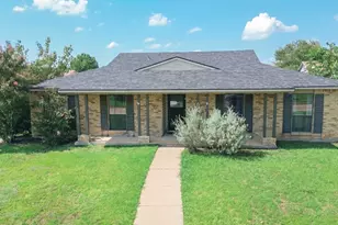 2213 Proctor Dr, Carrollton, TX 75007 - Photo 3