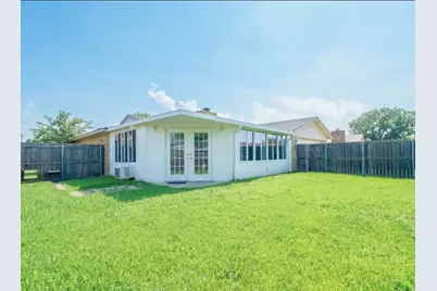 2213 Proctor Drive, Carrollton, TX 75007 - Photo 23