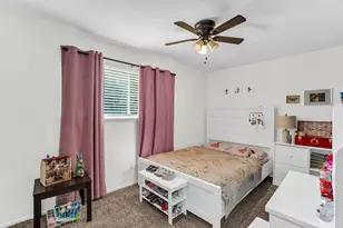 2416 Summer Pl Dr, Irving, TX 75062 - Photo 21