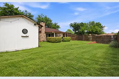 216 Old Hickory Drive, Irving, TX 75060 - Photo 33