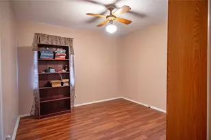2251 Myrtlewood Dr, Dallas, TX 75232 - Photo 15