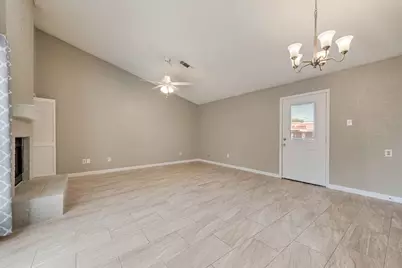 905 Cedarland Boulevard, Arlington, TX 76011 - Photo 5