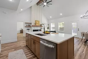 809 Tierney Rd, Fort Worth, TX 76112 - Photo 23