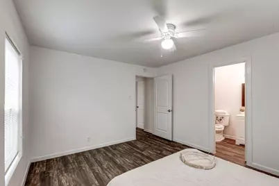 1738 Oak Hill Circle, Dallas, TX 75217 - Photo 15