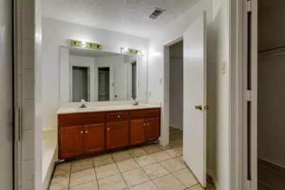 902 Wayne Avenue, Duncanville, TX 75137 - Photo 19