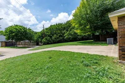 902 Wayne Avenue, Duncanville, TX 75137 - Photo 27
