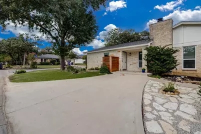 4101 Chipwood Court, Arlington, TX 76017 - Photo 3