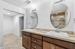 3741 Weeburn Dr, Dallas, TX 75229 - Photo 9