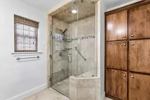 3741 Weeburn Dr, Dallas, TX 75229 - Photo 9