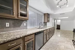 1831 Chamberlain Dr, Carrollton, TX 75007 - Photo 13
