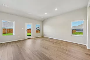 2101 Longchamp Ln, Seagoville, TX 75159 - Photo 9