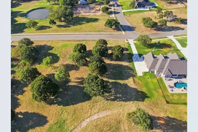 4101 Highland Oaks Lane, Cleburne, TX 76031 - Photo 7
