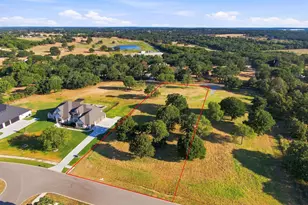 4101 Highland Oaks Ln, Cleburne, TX 76031 - Photo 1