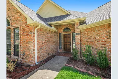 136 Highland Meadow Circle, Coppell, TX 75019 - Photo 3