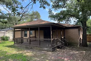 10327 Springhaven Dr, Dallas, TX 75217 - Photo 13