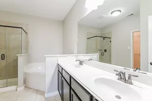 710 Shady Meadow Ln, Glenn Heights, TX 75154 - Photo 13